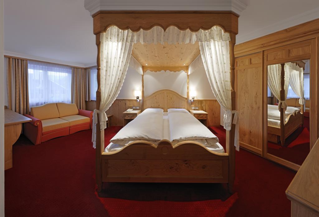 Hotel Ingram Selva di Val Gardena Quarto foto